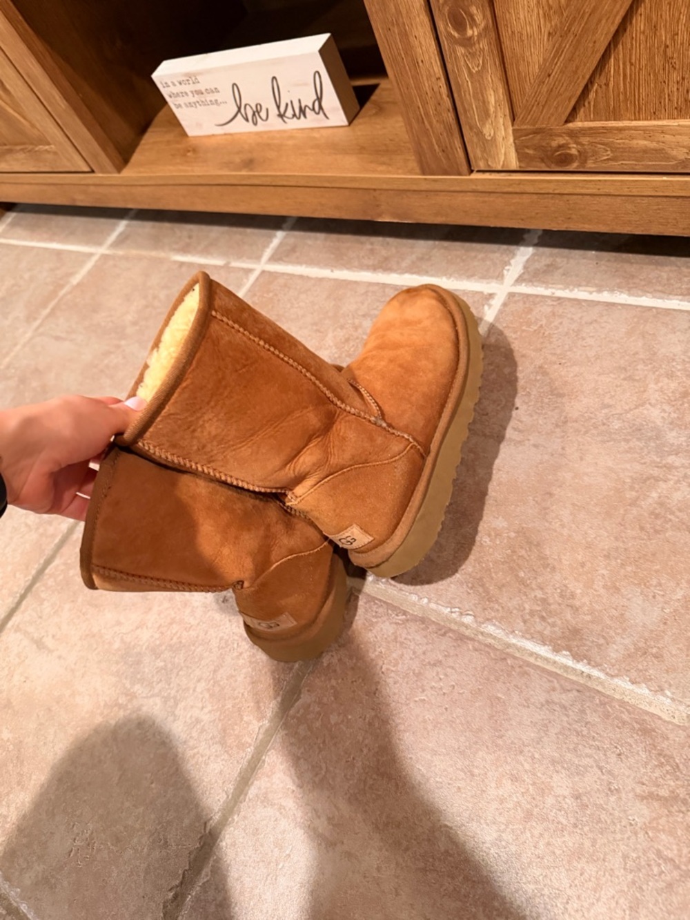 UGG Chestnut Classic Short Shearling Lined Boots - Picture 4 of 7